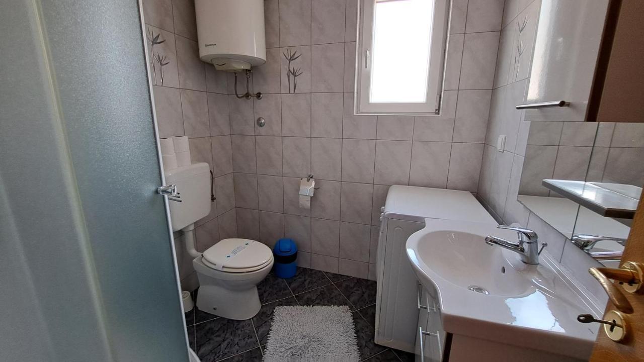 Cozy Apartments Baska Экстерьер фото