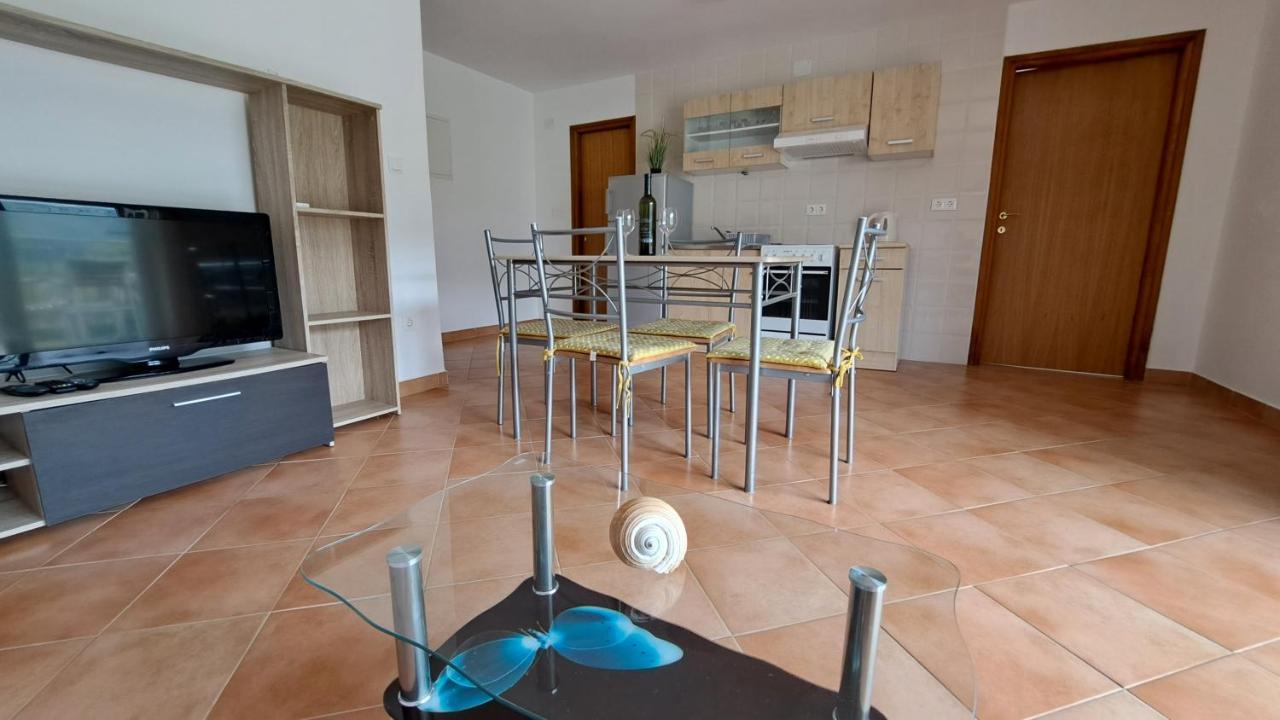 Cozy Apartments Baska Экстерьер фото