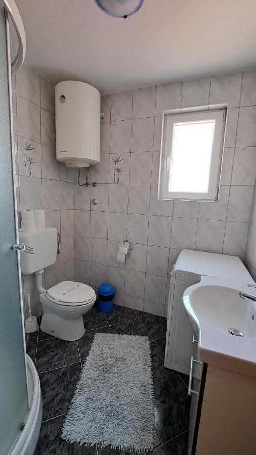 Cozy Apartments Baska Экстерьер фото