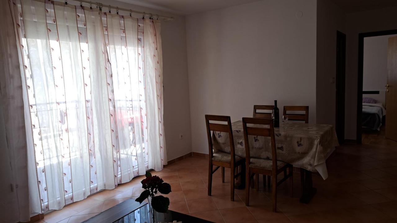 Cozy Apartments Baska Экстерьер фото
