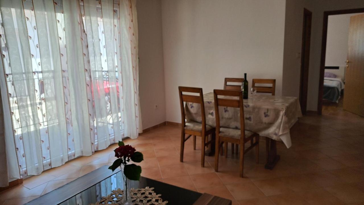 Cozy Apartments Baska Экстерьер фото
