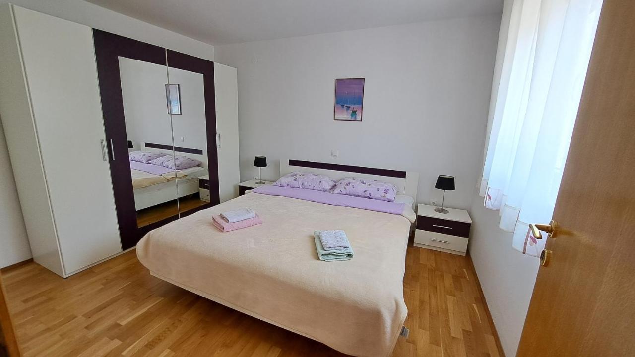 Cozy Apartments Baska Экстерьер фото