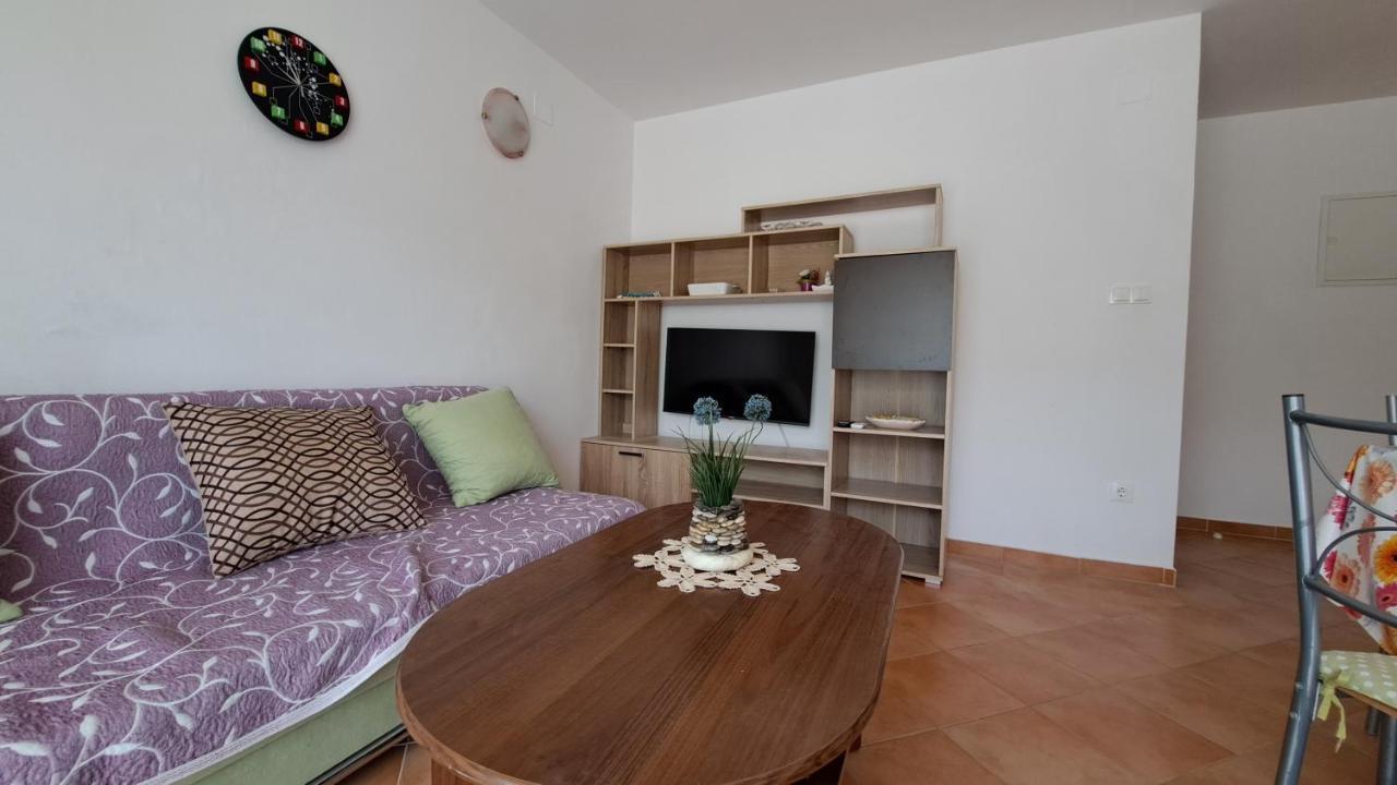 Cozy Apartments Baska Экстерьер фото