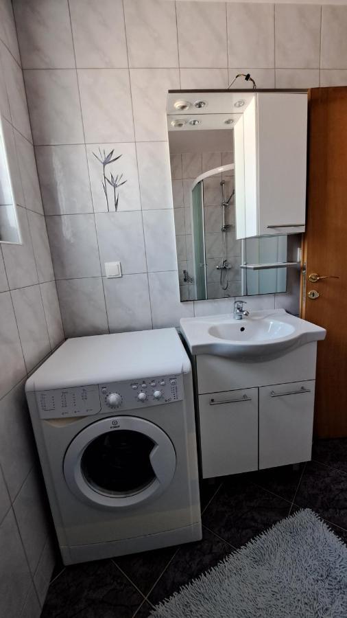 Cozy Apartments Baska Экстерьер фото