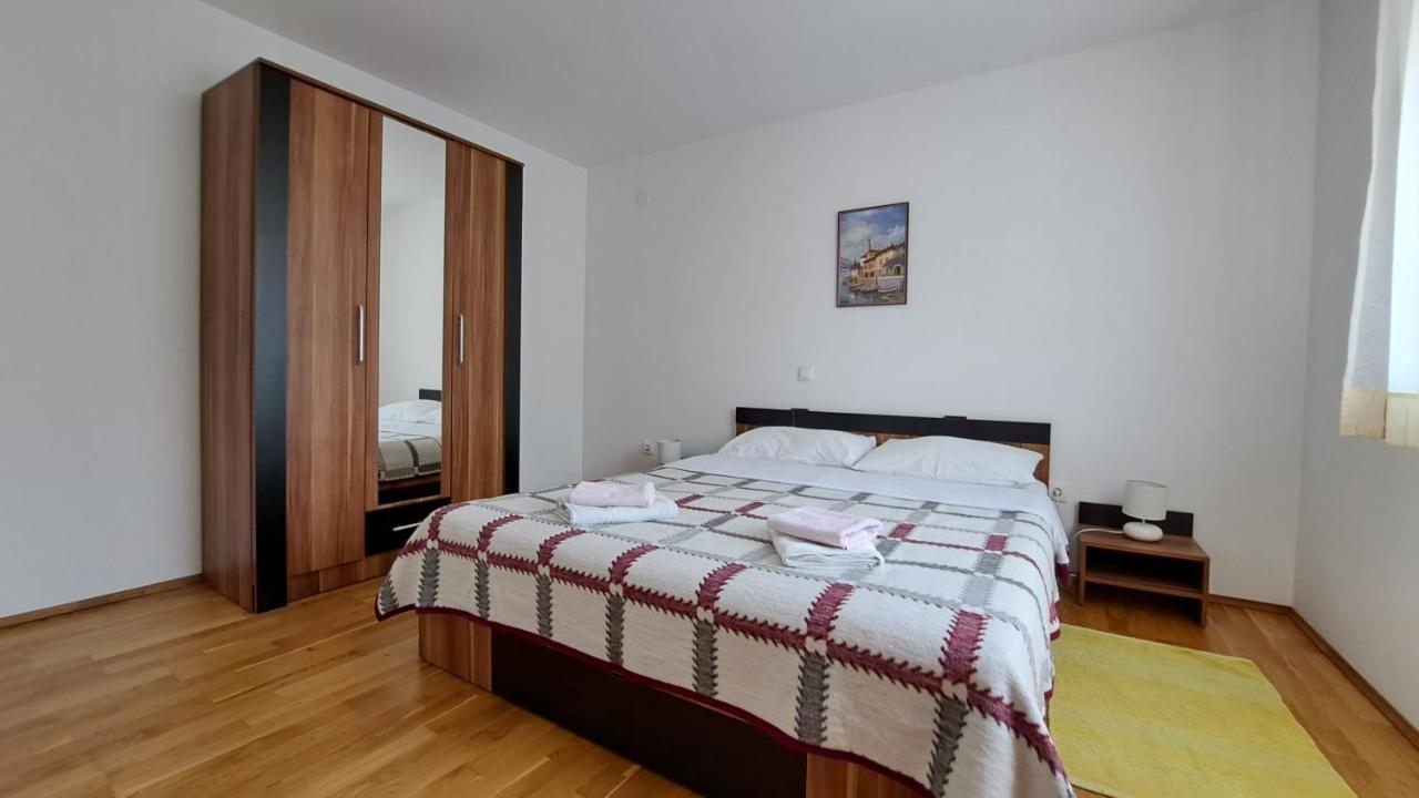Cozy Apartments Baska Экстерьер фото
